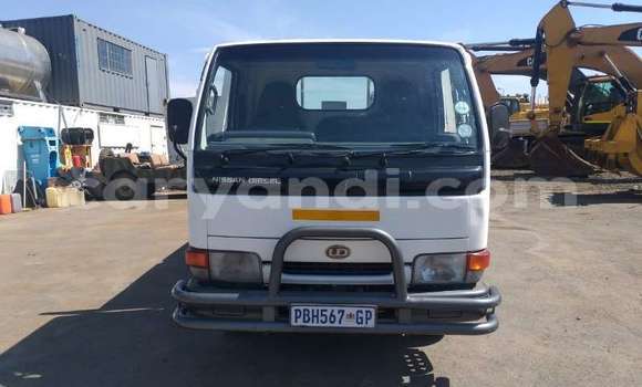 Buy Used Nissan UD White Truck in Lusaka in Zambia