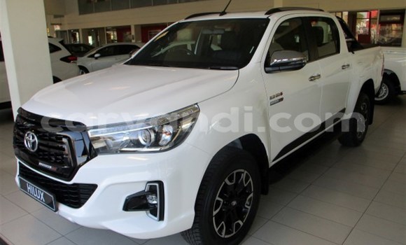 Nunua Ilio tumika Toyota Hilux Nyeupe Gari ndani ya Chinsali nchini Kaskazini Nunua Ilio tumika Toyota Hilux Nyeupe Gari ndani ya Chinsali nchini Kaskazini