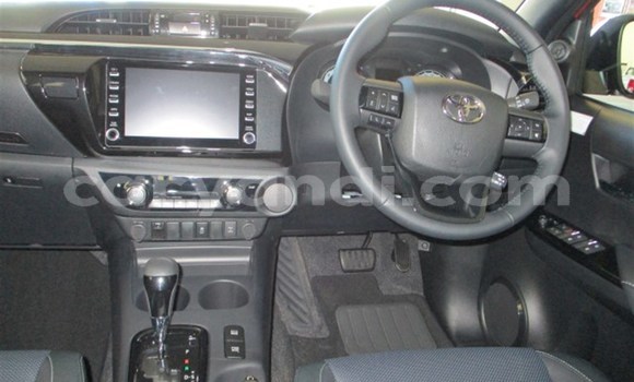 Nunua Ilio tumika Toyota Hilux Nyeupe Gari ndani ya Chinsali nchini Kaskazini Nunua Ilio tumika Toyota Hilux Nyeupe Gari ndani ya Chinsali nchini Kaskazini