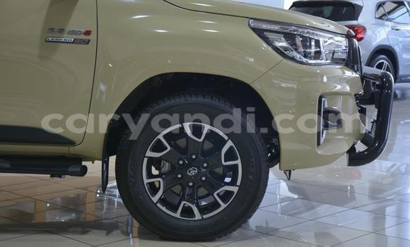 Buy Used Toyota Hilux Beige Car in Lusaka in Zambia Buy Used Toyota Hilux Beige Car in Lusaka in Zambia