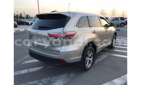 Acheter Import Voiture Toyota Highlander Autre à Import - Dubai, Zambie Acheter Import Voiture Toyota Highlander Autre à Import - Dubai, Zambie