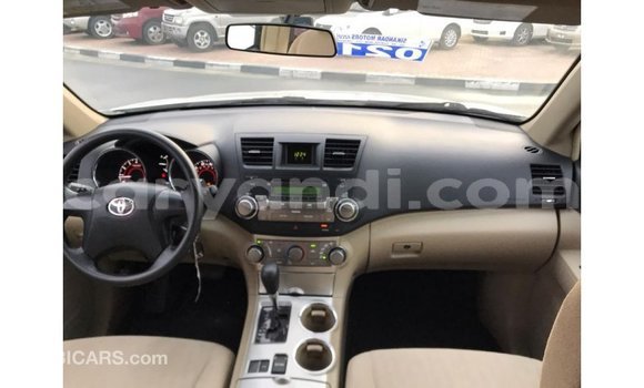 Buy Import Toyota Highlander White Car in Import - Dubai in Zambia Buy Import Toyota Highlander White Car in Import - Dubai in Zambia