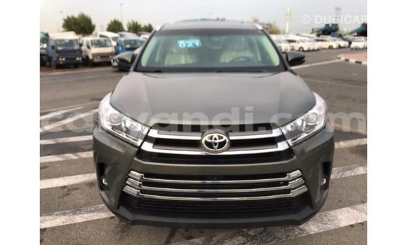 Tenga Imported Toyota Highlander Zvimwe Mota in Import - Dubai in Zambia Tenga Imported Toyota Highlander Zvimwe Mota in Import - Dubai in Zambia