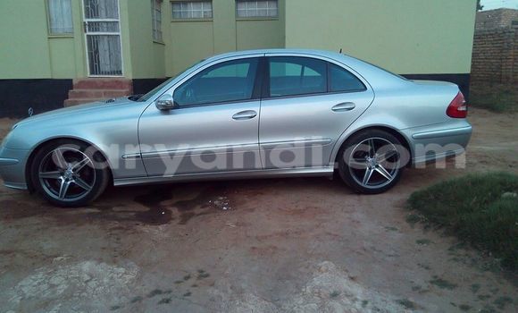Acheter Occasion Voiture Mercedes‒Benz E–Class Autre à Chingola, Zambie Acheter Occasion Voiture Mercedes‒Benz E–Class Autre à Chingola, Zambie