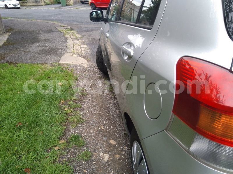 Big with watermark toyota yaris zambia lusaka 9221