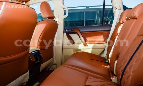 Tenga Imported Toyota Prado Chena Mota in Import - Dubai in Zambia Tenga Imported Toyota Prado Chena Mota in Import - Dubai in Zambia