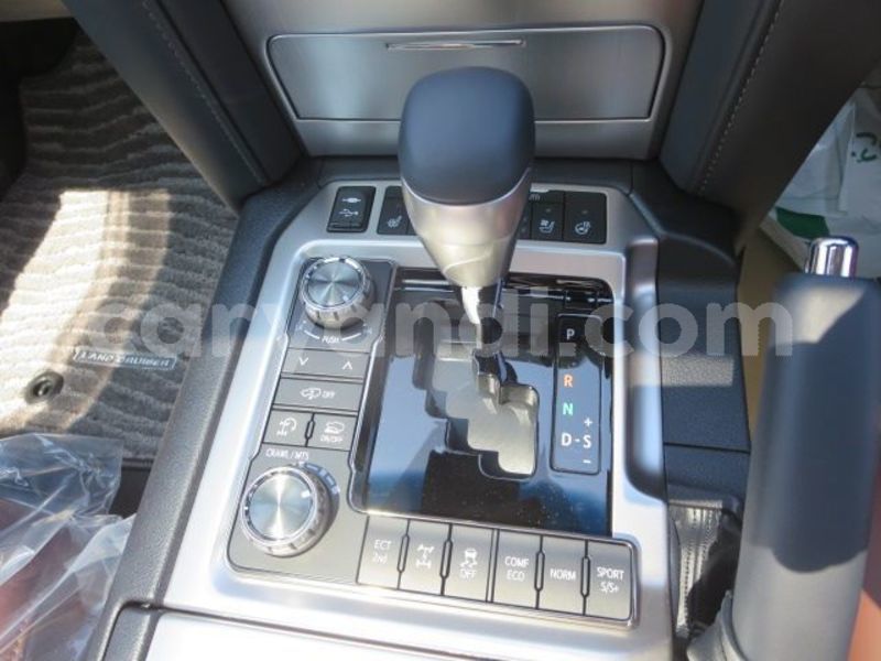 Big with watermark toyota rav4 zambia lusaka 9243