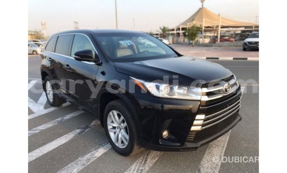 Acheter Import Voiture Toyota Highlander Noir à Import - Dubai, Zambie Acheter Import Voiture Toyota Highlander Noir à Import - Dubai, Zambie