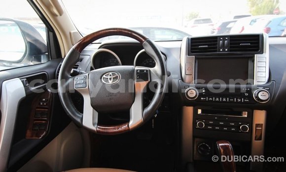 Acheter Import Voiture Toyota Prado Blanc à Import - Dubai, Zambie Acheter Import Voiture Toyota Prado Blanc à Import - Dubai, Zambie
