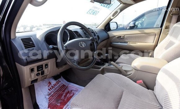 Nunua Imported Toyota Fortuner Nyeusi Gari ndani ya Import - Dubai nchini Zambia Nunua Imported Toyota Fortuner Nyeusi Gari ndani ya Import - Dubai nchini Zambia