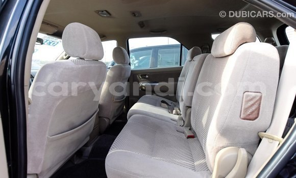 Nunua Imported Toyota Fortuner Nyeusi Gari ndani ya Import - Dubai nchini Zambia Nunua Imported Toyota Fortuner Nyeusi Gari ndani ya Import - Dubai nchini Zambia