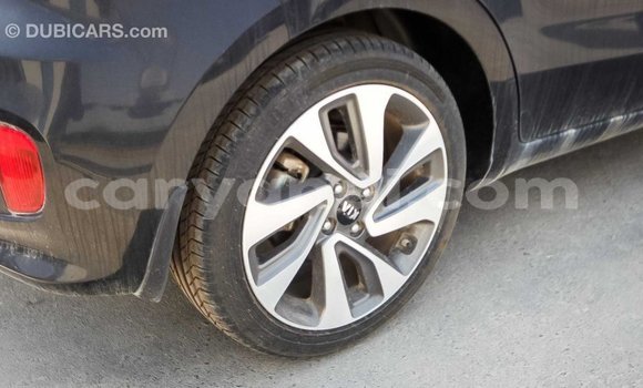 Acheter Import Voiture Kia Rio Noir à Import - Dubai, Zambie Acheter Import Voiture Kia Rio Noir à Import - Dubai, Zambie