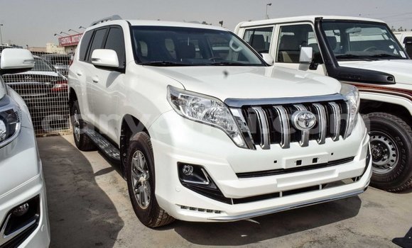 Nunua Imported Toyota Prado Nyeupe Gari ndani ya Import - Dubai nchini Zambia Nunua Imported Toyota Prado Nyeupe Gari ndani ya Import - Dubai nchini Zambia