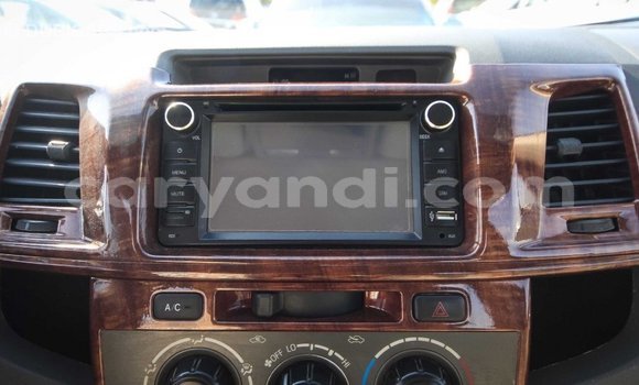 Tenga Imported Toyota Fortuner Zvimwe Mota in Import - Dubai in Zambia Tenga Imported Toyota Fortuner Zvimwe Mota in Import - Dubai in Zambia