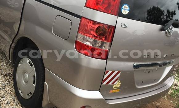 Acheter Occasion Voiture Toyota Noah Autre à Chipata, Zambie Acheter Occasion Voiture Toyota Noah Autre à Chipata, Zambie