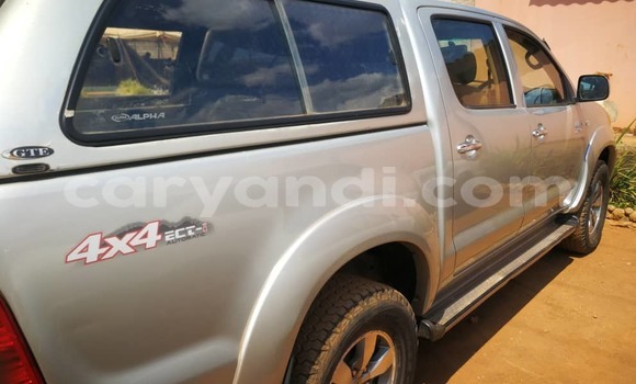 Acheter Occasion Voiture Toyota Hilux Beige à Lusaka, Zambie Acheter Occasion Voiture Toyota Hilux Beige à Lusaka, Zambie