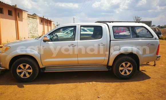 Acheter Occasion Voiture Toyota Hilux Beige à Lusaka, Zambie Acheter Occasion Voiture Toyota Hilux Beige à Lusaka, Zambie
