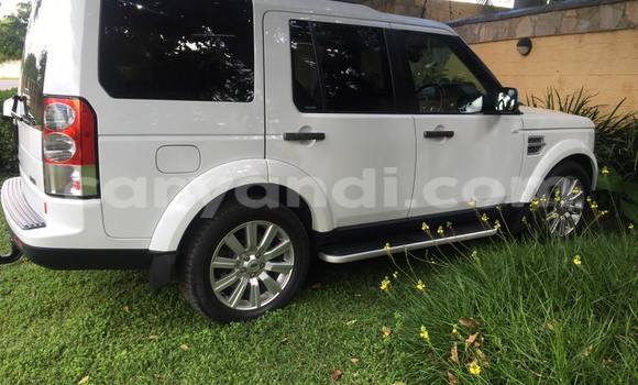 Acheter Occasion Voiture Land Rover Discovery Blanc à Chipata, Zambie Acheter Occasion Voiture Land Rover Discovery Blanc à Chipata, Zambie