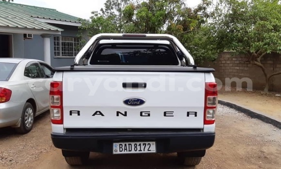 Acheter Occasion Voiture Ford Ranger Blanc à Lusaka, Zambie Acheter Occasion Voiture Ford Ranger Blanc à Lusaka, Zambie