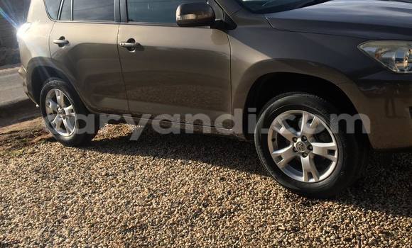 Acheter Occasion Voiture Toyota RAV4 Noir à Chipata, Zambie Acheter Occasion Voiture Toyota RAV4 Noir à Chipata, Zambie