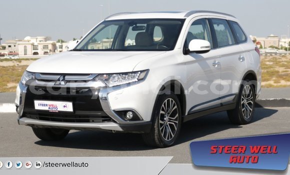 Nunua Imported Mitsubishi Outlander Nyeupe Gari ndani ya Import - Dubai nchini Zambia Nunua Imported Mitsubishi Outlander Nyeupe Gari ndani ya Import - Dubai nchini Zambia