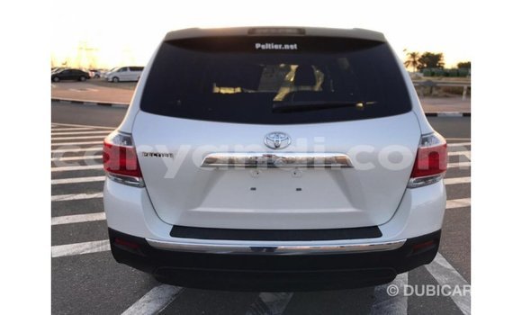Buy Import Toyota Highlander White Car in Import - Dubai in Zambia Buy Import Toyota Highlander White Car in Import - Dubai in Zambia