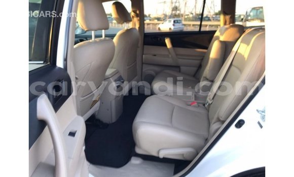 Buy Import Toyota Highlander White Car in Import - Dubai in Zambia Buy Import Toyota Highlander White Car in Import - Dubai in Zambia