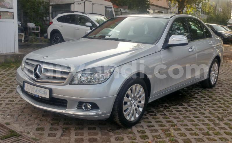 Big with watermark mercedes%e2%80%92benz 250 zambia lusaka 9357