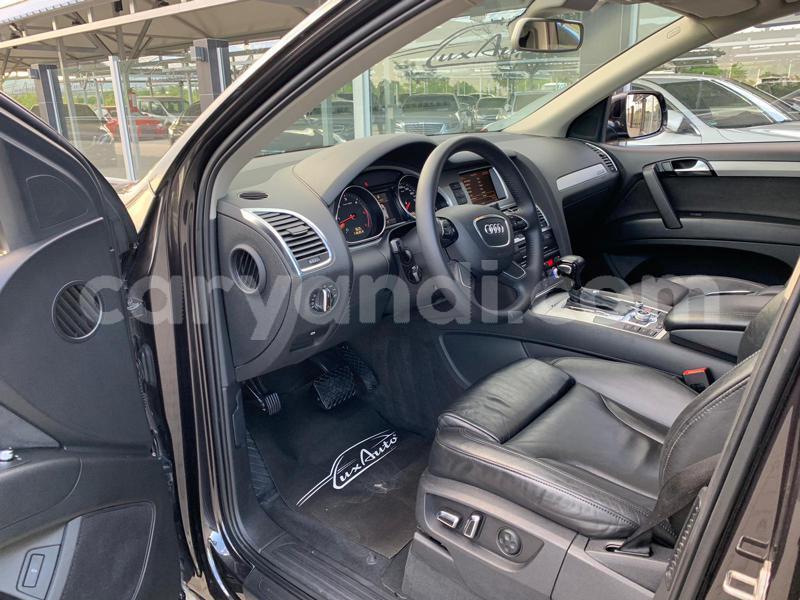 Big with watermark audi q7 zambia lusaka 9358
