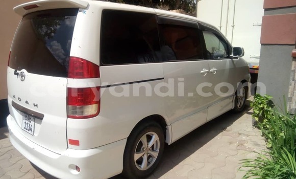 Buy Used Toyota Noah White Car in Lusaka in Zambia Buy Used Toyota Noah White Car in Lusaka in Zambia