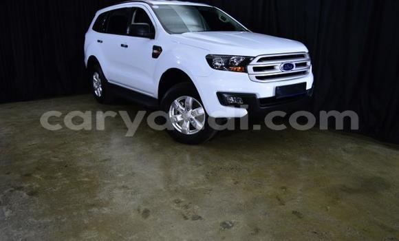 Buy Used Ford Everest White Car in Lusaka in Zambia Buy Used Ford Everest White Car in Lusaka in Zambia