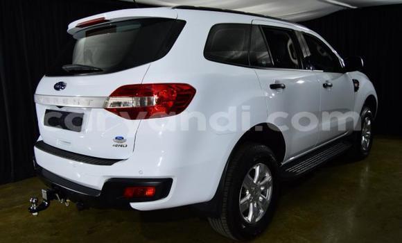 Buy Used Ford Everest White Car in Lusaka in Zambia Buy Used Ford Everest White Car in Lusaka in Zambia