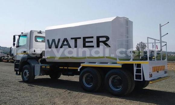 Buy Used Mercedes–Benz 3331 White Truck in Lusaka in Zambia Buy Used Mercedes–Benz 3331 White Truck in Lusaka in Zambia