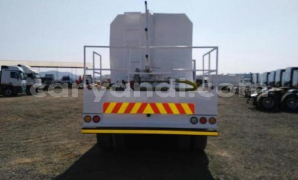 Buy Used Mercedes–Benz 3331 White Truck in Lusaka in Zambia Buy Used Mercedes–Benz 3331 White Truck in Lusaka in Zambia