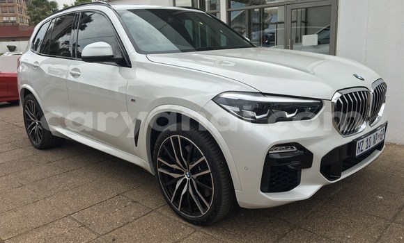 Tenga Tsaru BMW X5 Chena Mota in Chingola in Zambia Tenga Tsaru BMW X5 Chena Mota in Chingola in Zambia