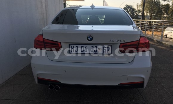 Acheter Occasion Voiture BMW 3–Series Gris à Chingola, Zambie Acheter Occasion Voiture BMW 3–Series Gris à Chingola, Zambie