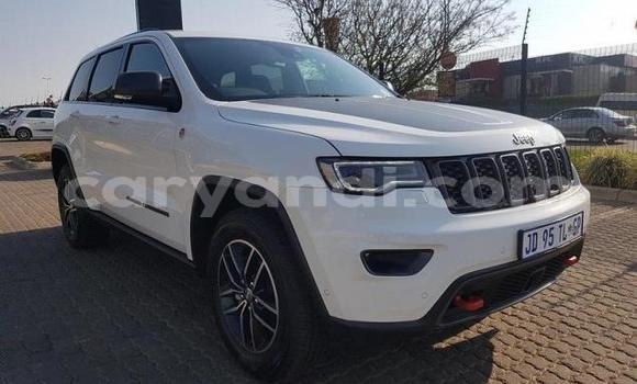 Buy Used Jeep Grand Cherokee SRT8 White Car in Chingola in Zambia Buy Used Jeep Grand Cherokee SRT8 White Car in Chingola in Zambia