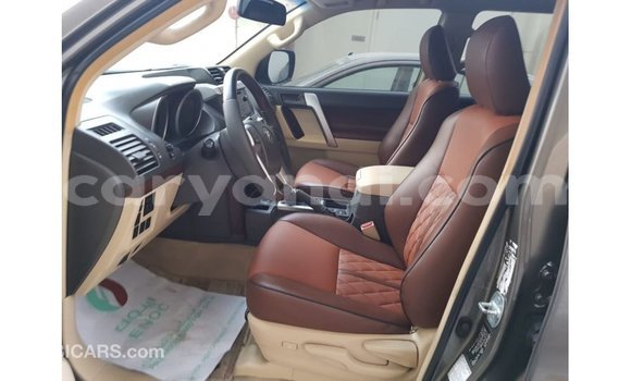 Nunua Imported Toyota Prado Brown Gari ndani ya Import - Dubai nchini Zambia Nunua Imported Toyota Prado Brown Gari ndani ya Import - Dubai nchini Zambia