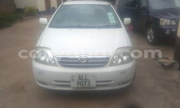 Nunua Ilio tumika Toyota Corolla Nyeupe Gari ndani ya Chipata nchini Zambia Nunua Ilio tumika Toyota Corolla Nyeupe Gari ndani ya Chipata nchini Zambia