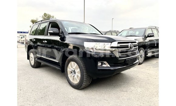 Acheter Import Voiture Toyota Land Cruiser Noir à Import - Dubai, Zambie Acheter Import Voiture Toyota Land Cruiser Noir à Import - Dubai, Zambie
