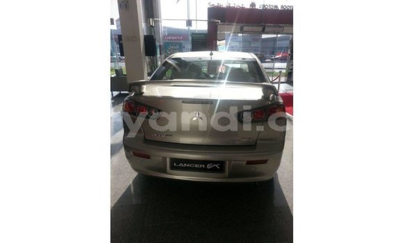 Acheter Import Voiture Mitsubishi L200 Autre à Import - Dubai, Zambie Acheter Import Voiture Mitsubishi L200 Autre à Import - Dubai, Zambie