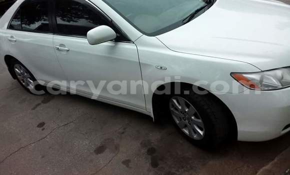 Nunua Ilio tumika Toyota Camry Nyeupe Gari ndani ya Chipata nchini Zambia Nunua Ilio tumika Toyota Camry Nyeupe Gari ndani ya Chipata nchini Zambia