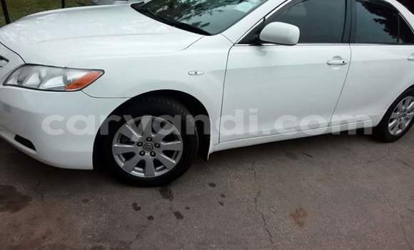 Nunua Ilio tumika Toyota Camry Nyeupe Gari ndani ya Chipata nchini Zambia Nunua Ilio tumika Toyota Camry Nyeupe Gari ndani ya Chipata nchini Zambia