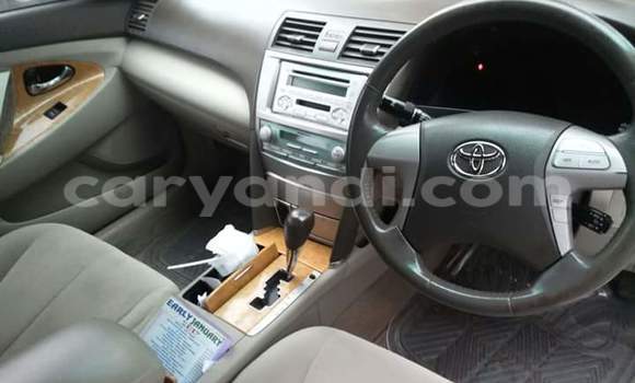 Nunua Ilio tumika Toyota Camry Nyeupe Gari ndani ya Chipata nchini Zambia Nunua Ilio tumika Toyota Camry Nyeupe Gari ndani ya Chipata nchini Zambia