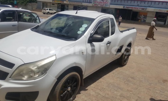 Buy Used Chevrolet Van White Car in Lusaka in Zambia Buy Used Chevrolet Van White Car in Lusaka in Zambia