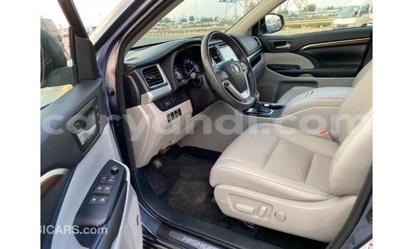 Buy Import Toyota Highlander Blue Car in Import - Dubai in Zambia Buy Import Toyota Highlander Blue Car in Import - Dubai in Zambia