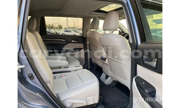 Buy Import Toyota Highlander Blue Car in Import - Dubai in Zambia Buy Import Toyota Highlander Blue Car in Import - Dubai in Zambia