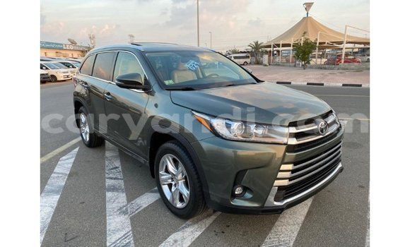 Buy Import Toyota Highlander Green Car in Import - Dubai in Zambia Buy Import Toyota Highlander Green Car in Import - Dubai in Zambia