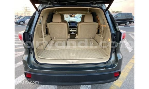 Buy Import Toyota Highlander Green Car in Import - Dubai in Zambia Buy Import Toyota Highlander Green Car in Import - Dubai in Zambia