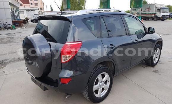 Acheter Occasion Voiture Toyota RAV4 Noir à Lusaka, Zambie Acheter Occasion Voiture Toyota RAV4 Noir à Lusaka, Zambie